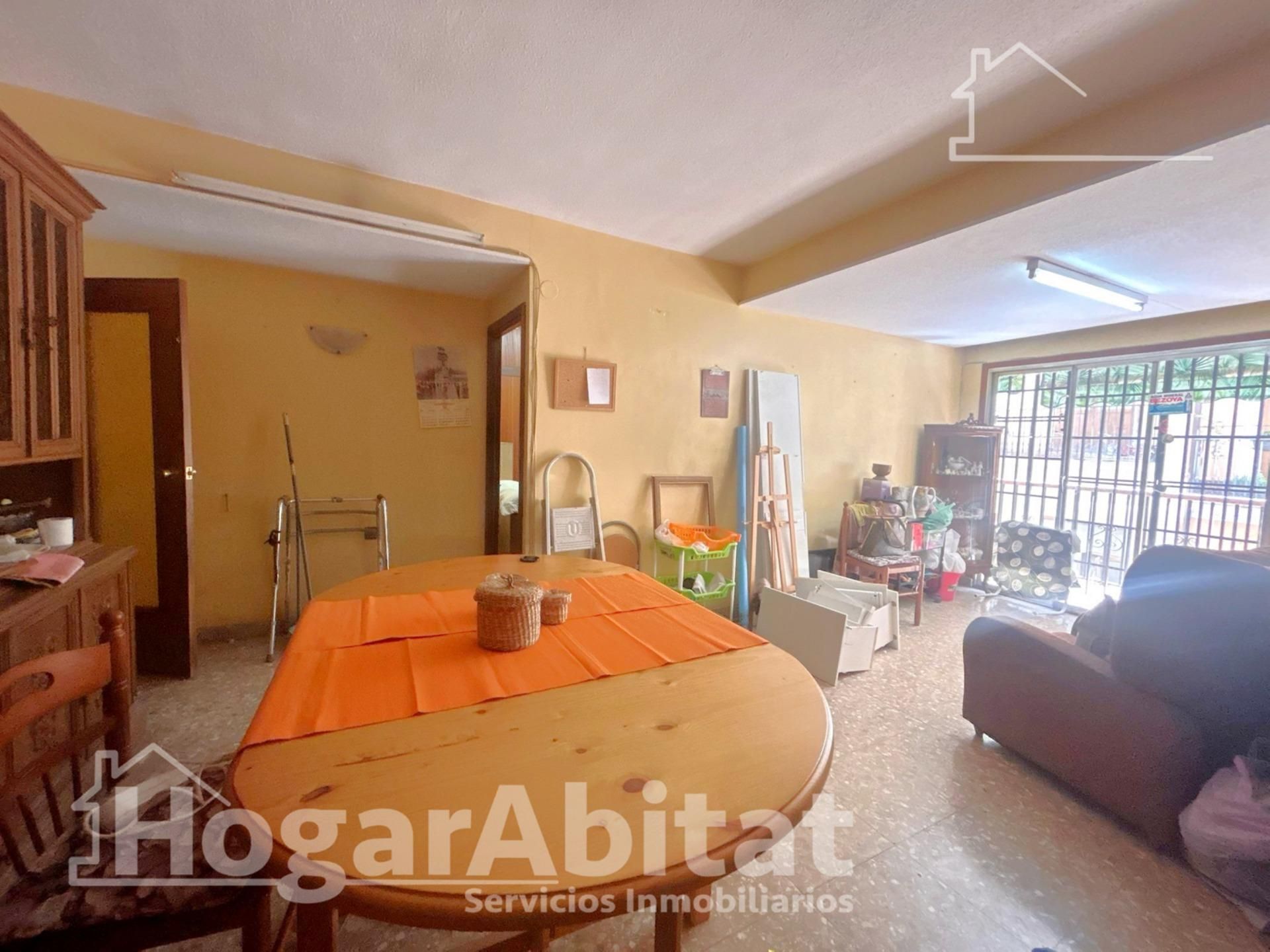 Living room of Flat for sale in  Valencia Capital  with Balcony