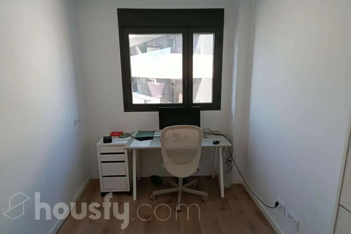 Piso de alquiler en Carrer las trece rosas, La Plana
