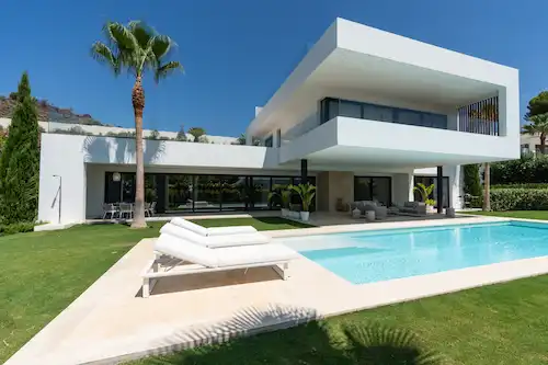 Chalet con terraza en venta en Nueva Andalucía, imagen 4