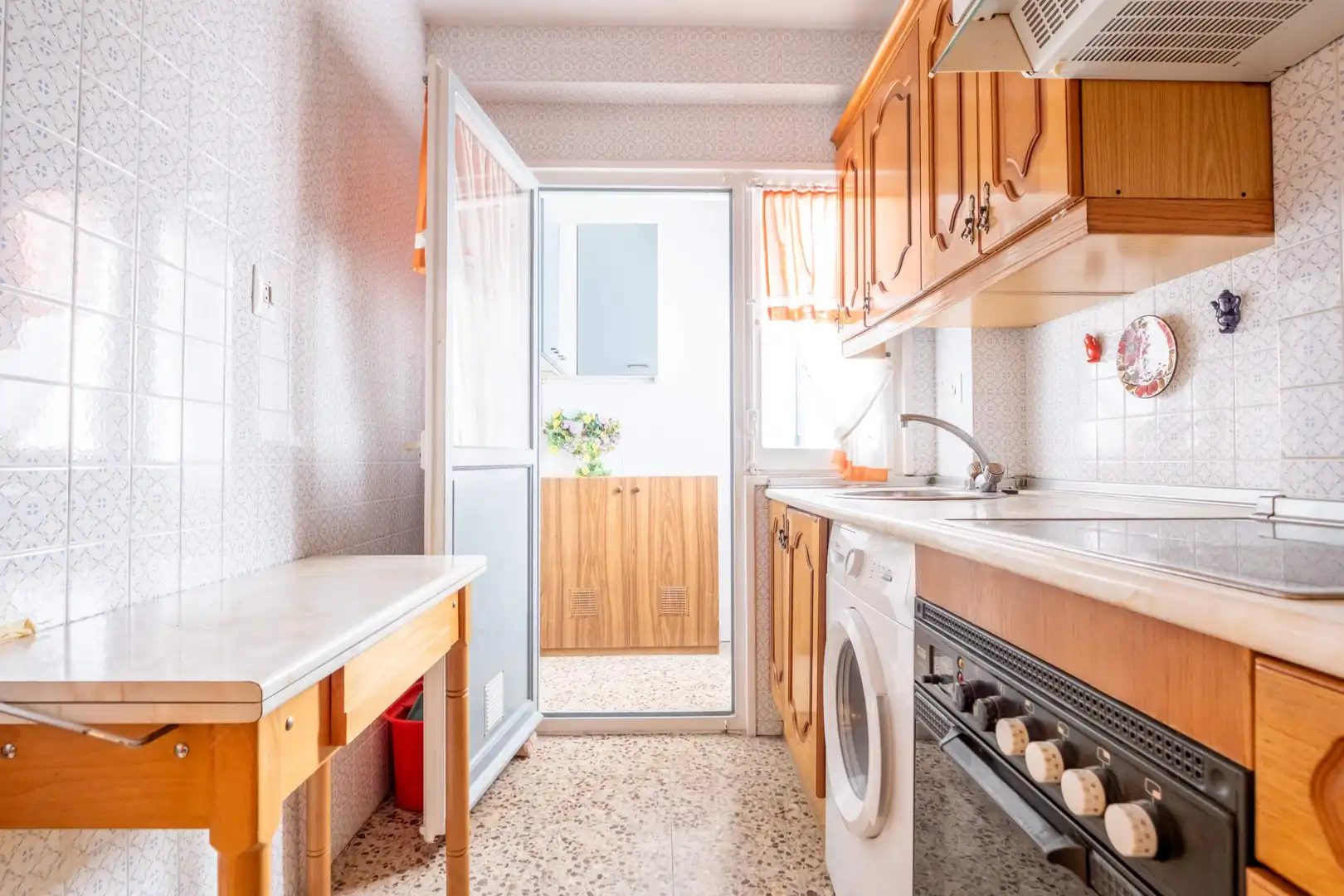 Cocina de Piso en venta en Zaragoza con Calefacción, Terraza y Balcón