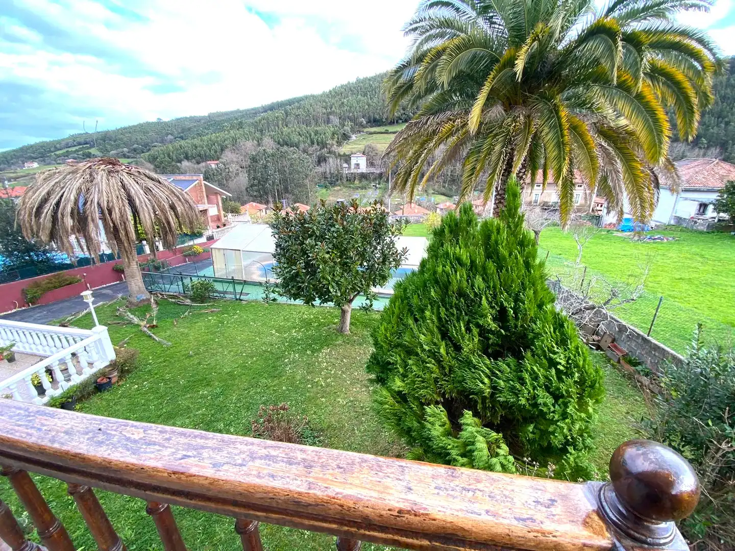 Jardí de Casa o xalet en venda en Castro-Urdiales amb Calefacció, Jardí privat i Parquet