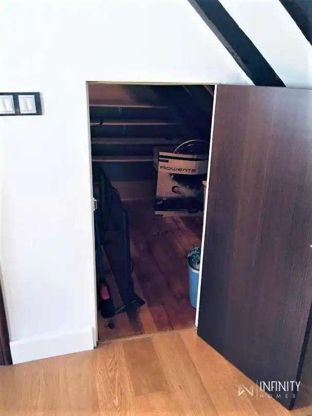 Attic for rent in García Rivero Maisuaren Kalea, Campuzano