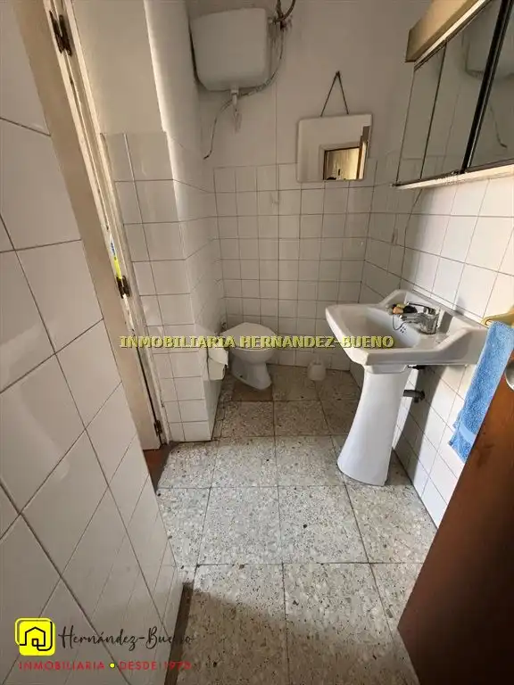 Bathroom of Houses for sale in La Fuente de San Esteban   with Heating and Terrace