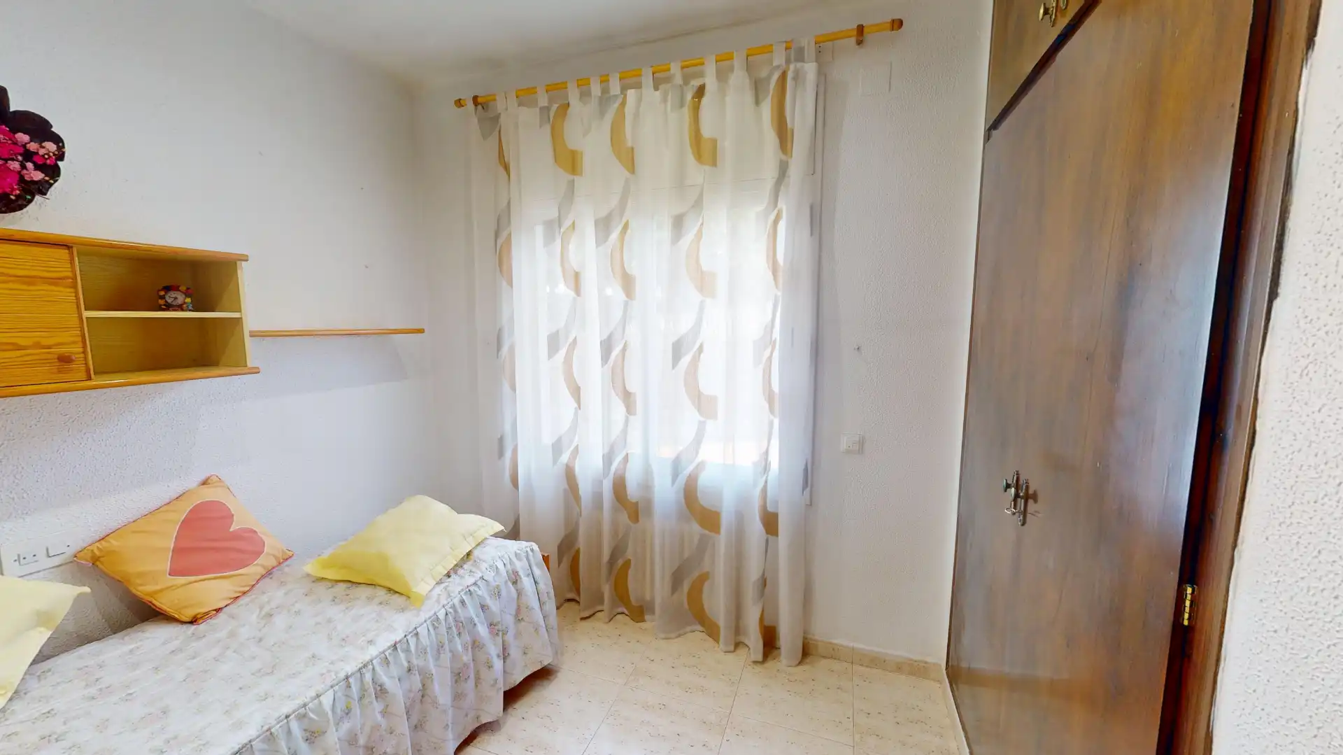 Dormitori de Casa o xalet en venda en La Garriga amb Aire condicionat, Calefacció i Jardí privat