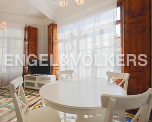 Menjador de Apartament de lloguer en  Valencia Capital amb Aire condicionat, Calefacció i Moblat