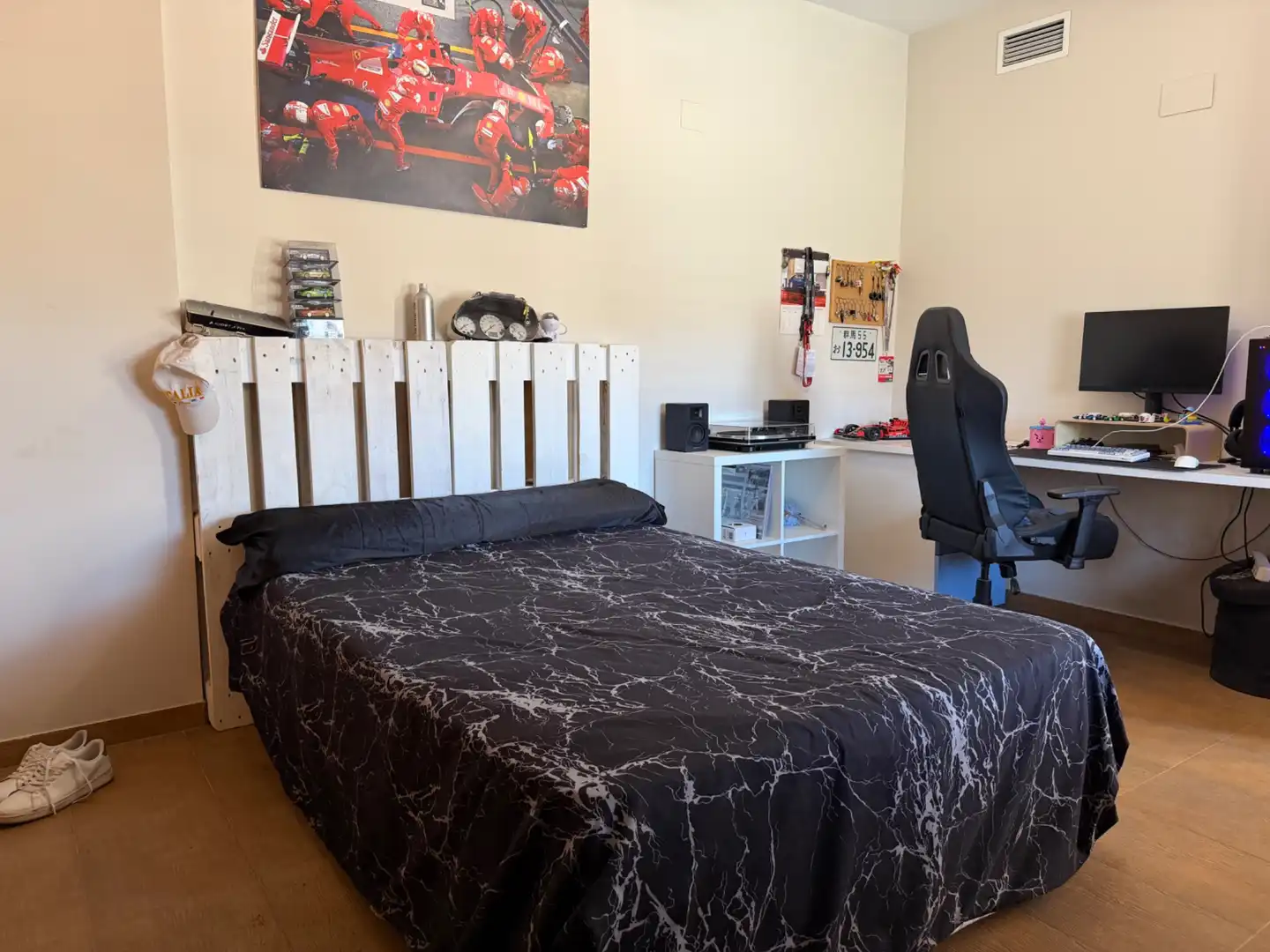 Bedroom of Duplexes for sale in Benetússer  with Air Conditioner and Furnished