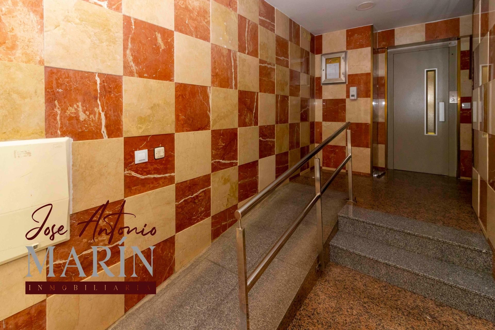 Flat for sale in Pardaleras