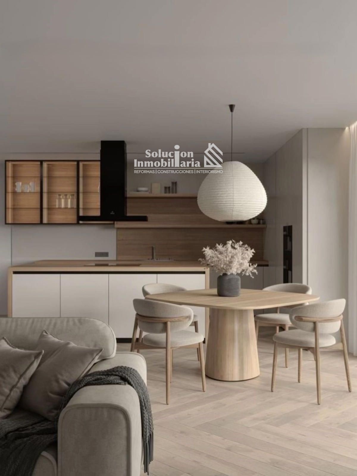 Cuina de Apartament en venda en Salamanca Capital amb Calefacció