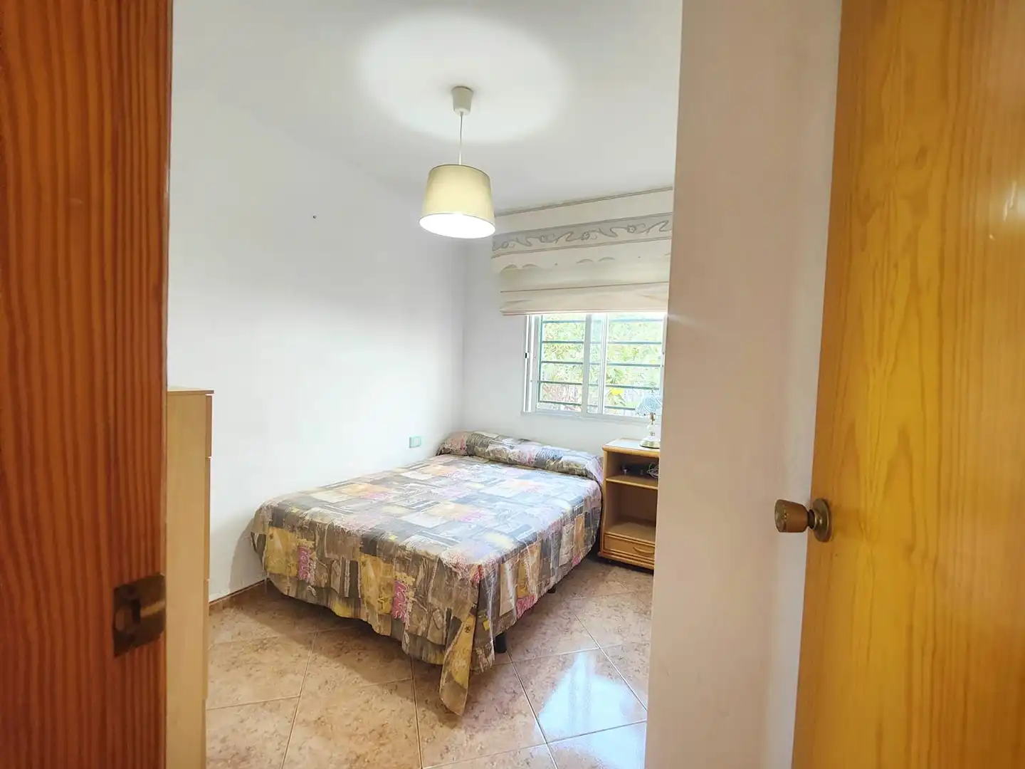 Habitación de Planta baja en venta en Arona con Jardín privado, Terraza y Amueblado