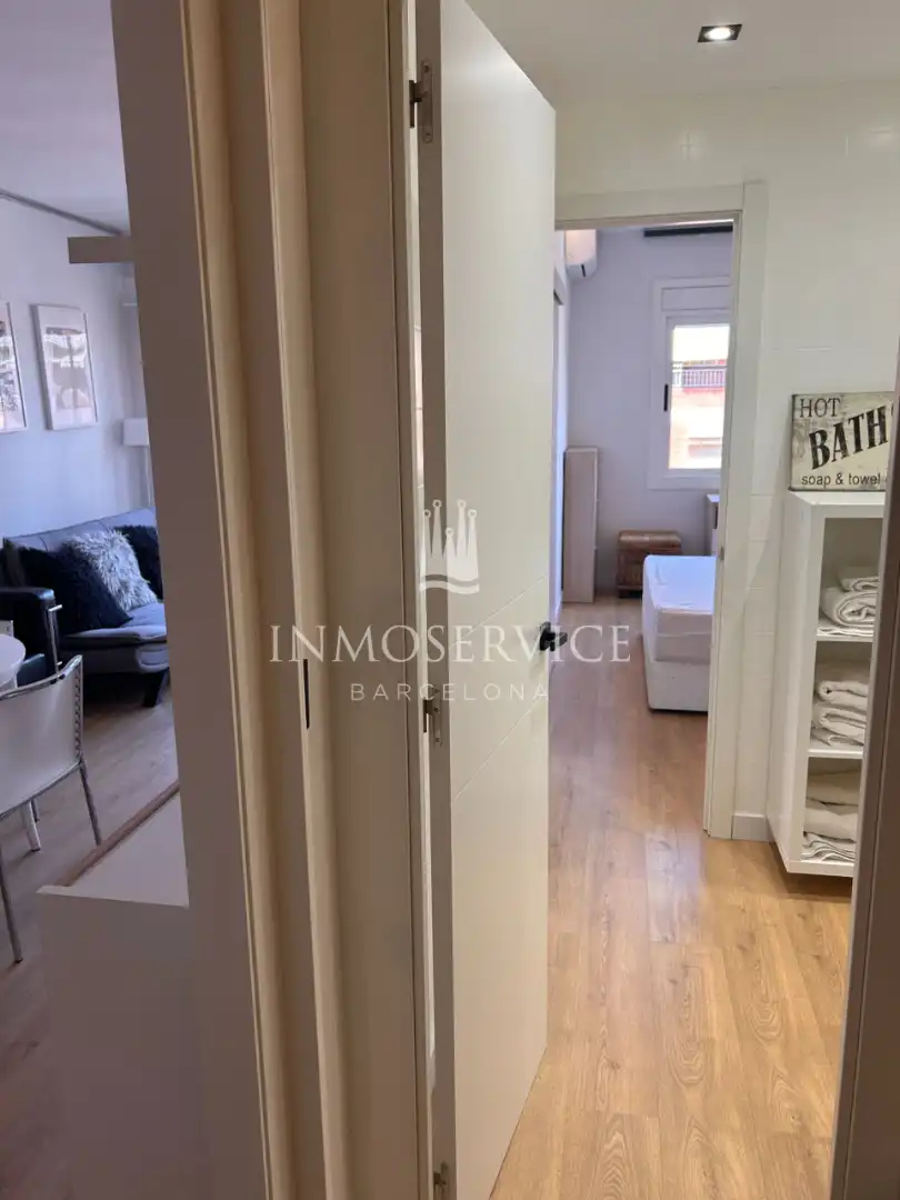 Dormitori de Pis de lloguer en Barcelona amb Aire condicionat, Calefacció i Parquet