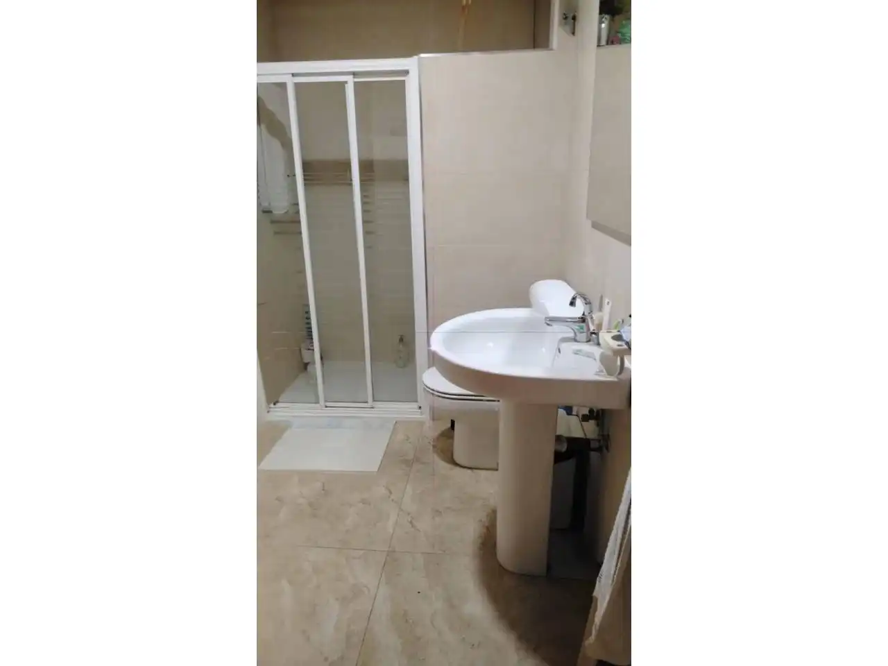 Badezimmer von Wohnung zur Miete in Ocaña mit Klimaanlage, Heizung und Parkett