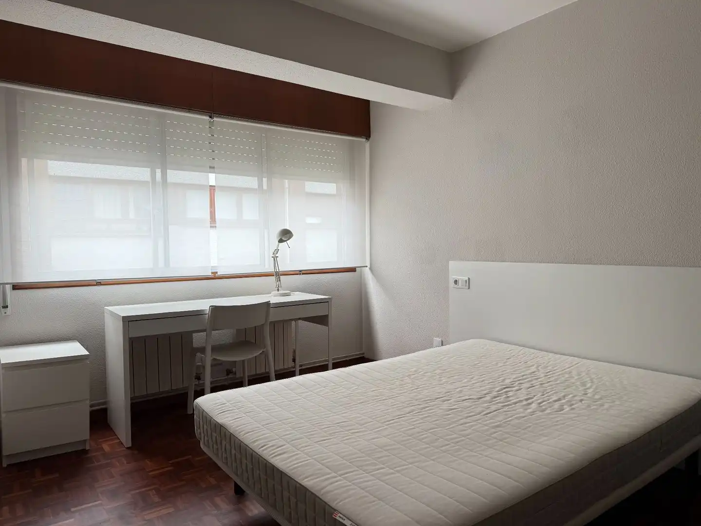 Habitación de Piso en venta en A Coruña Capital  con Calefacción y Trastero