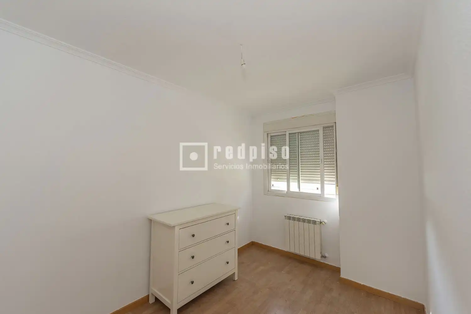 Schlafzimmer von Wohnung zum Verkauf in Pinto mit Klimaanlage, Heizung und Privatgarten
