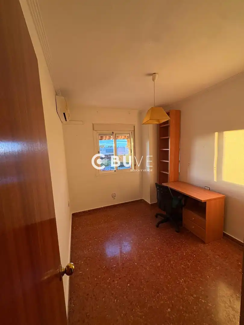 Piso en venta en Montequinto con Aire acondicionado, Piscina y Piscina comunitaria