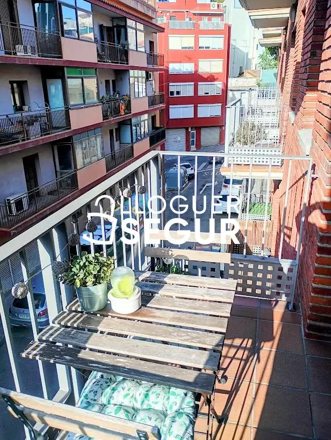 Terrassa de Pis de lloguer en Sant Boi de Llobregat amb Aire condicionat, Calefacció i Terrassa