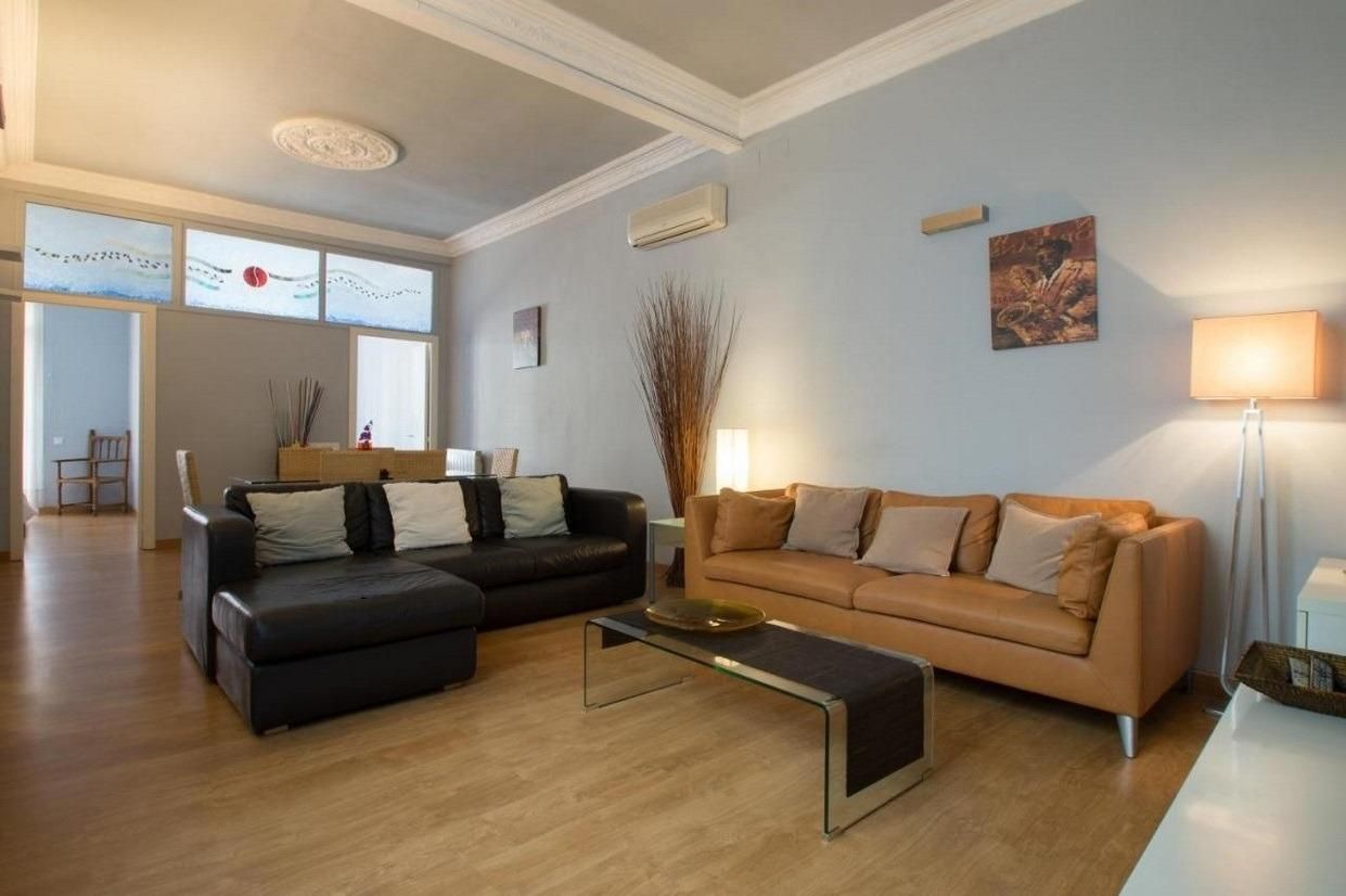 Sala d'estar de Pis de lloguer en Santa Pola amb Aire condicionat, Calefacció i Parquet