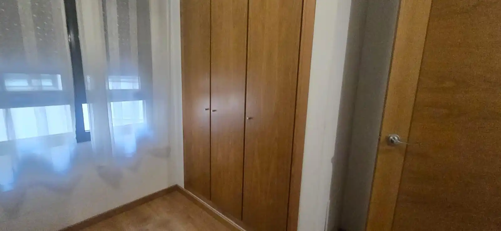 Habitación de Apartamento de alquiler en Alboraya con Aire acondicionado, Amueblado y Balcón