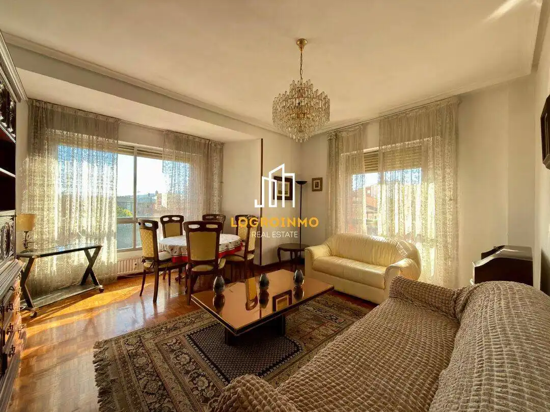 Flat with lift for sale in Centro, imagen 2