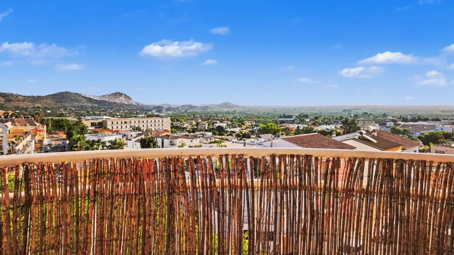 Flat with terrace for sale in Pego, imagen 3