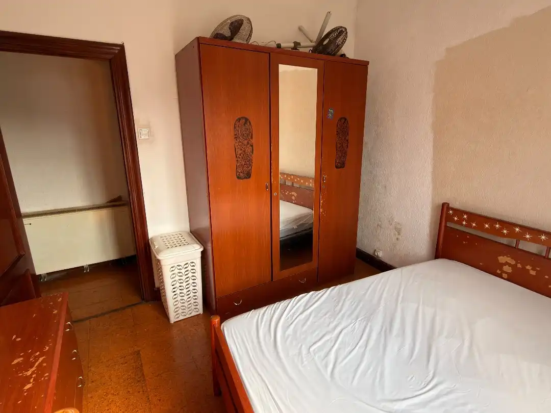 Bedroom of Flat for sale in Santurtzi 