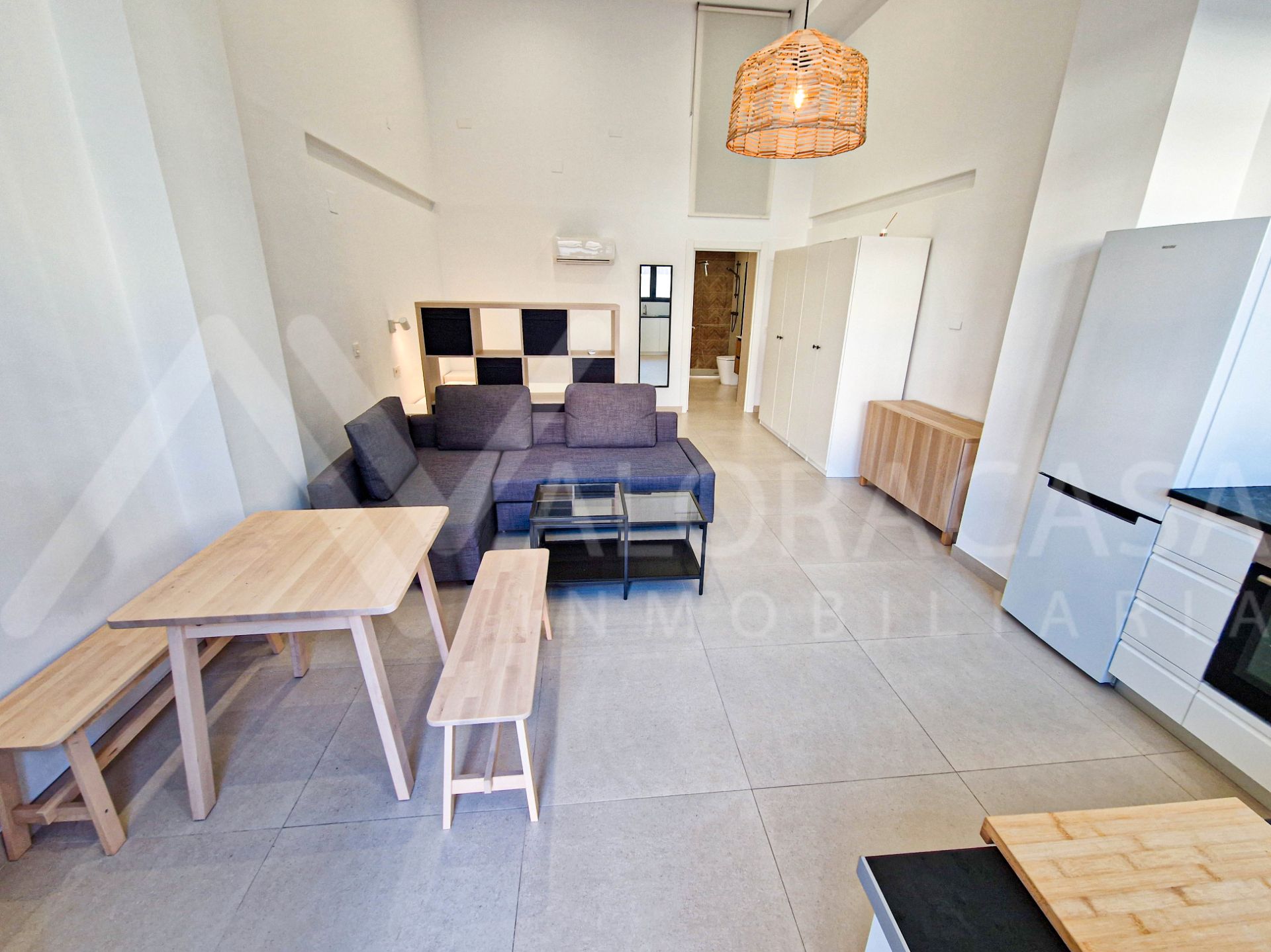 Sala de estar de Garaje de alquiler en Málaga Capital