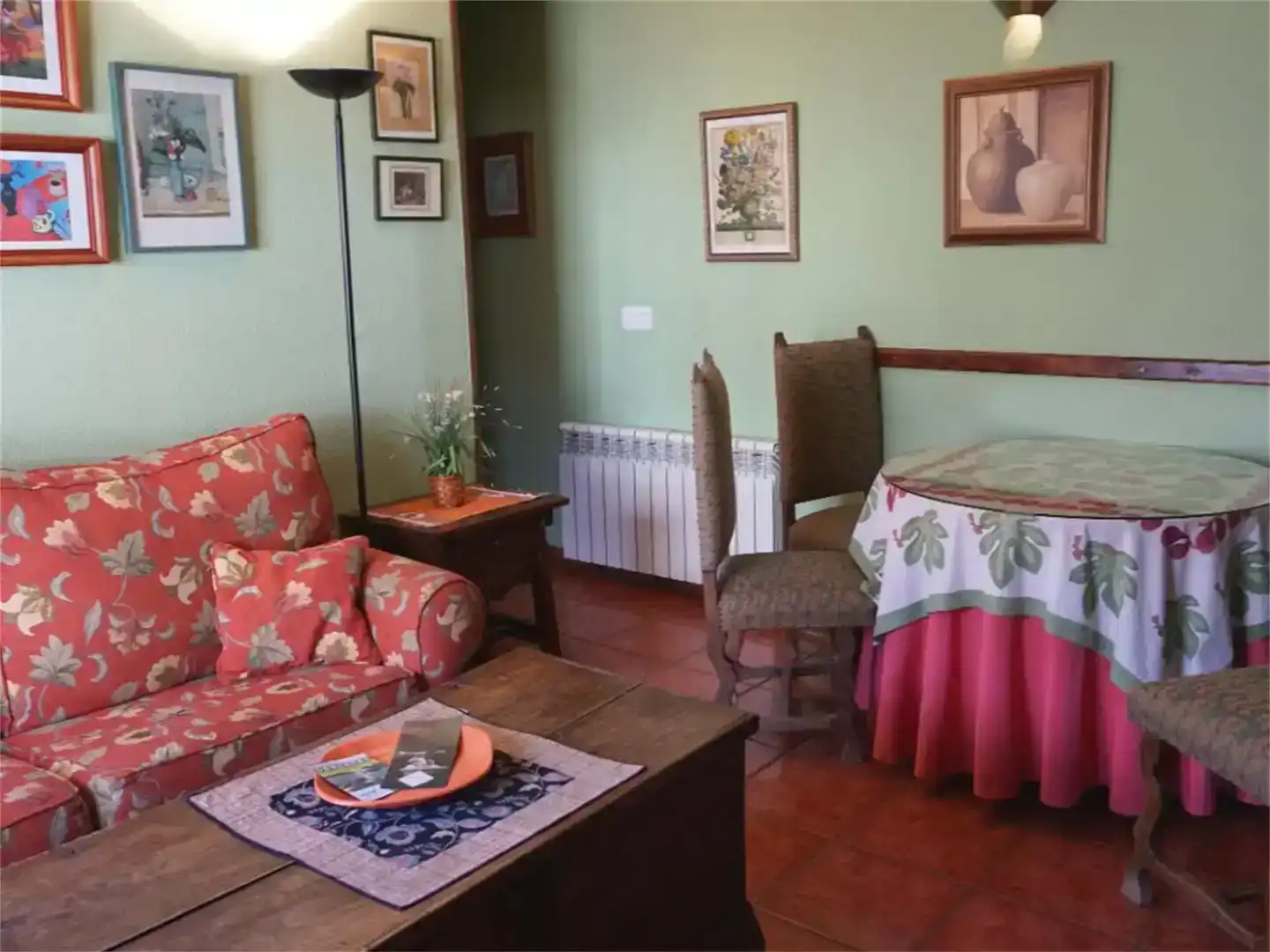 Sala d'estar de Pis en venda en Segura de la Sierra, Jaén