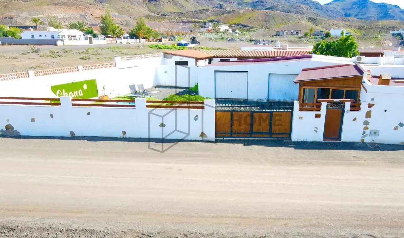 Vista exterior de Casa o chalet en venta en Tuineje con Jardín privado, Piscina y Amueblado