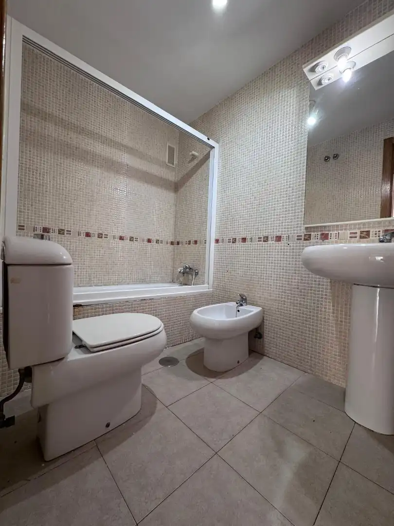 Bathroom of Flat for sale in Fuengirola  with Terrace and Balcony