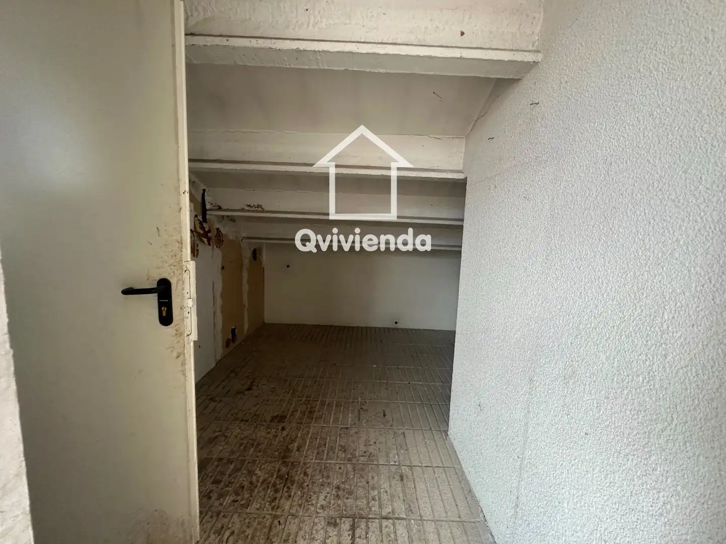 Casa adosada en venta en Santa Perpètua de Mogoda con Trastero