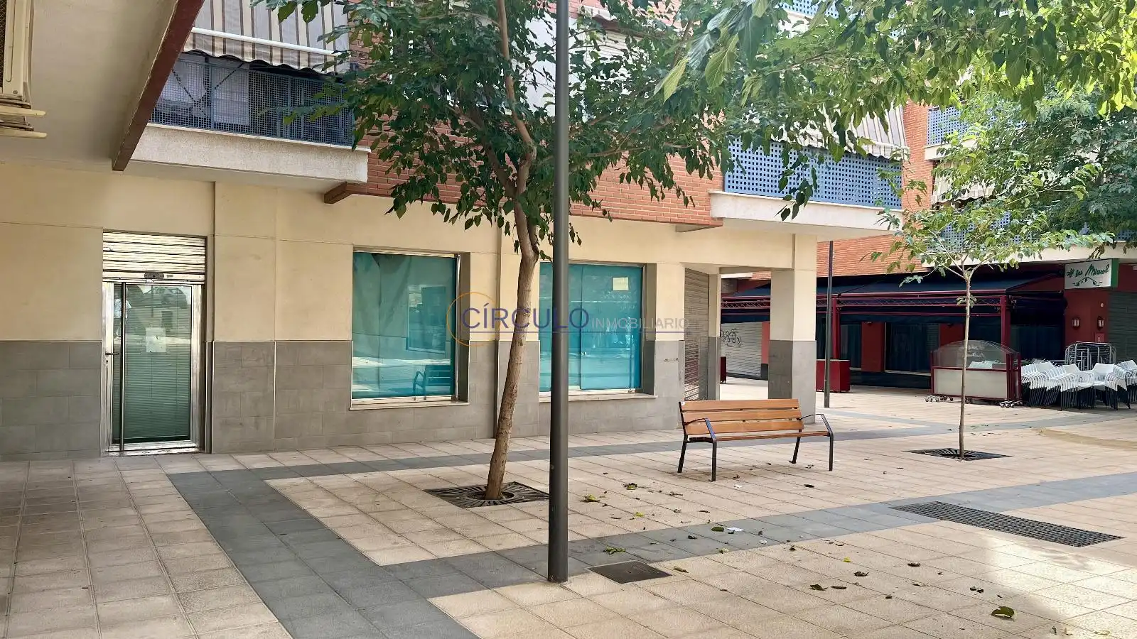 Außenansicht von Geschaftsraum zur Miete in Lorca mit Klimaanlage