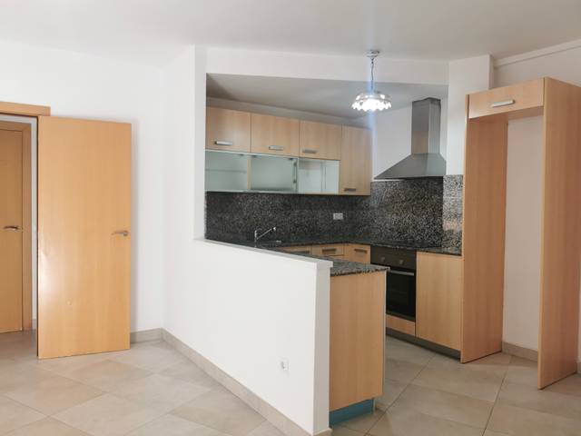 Apartamento en Venta en Carrer del Xiprer en Carretera de Vic  - Remei