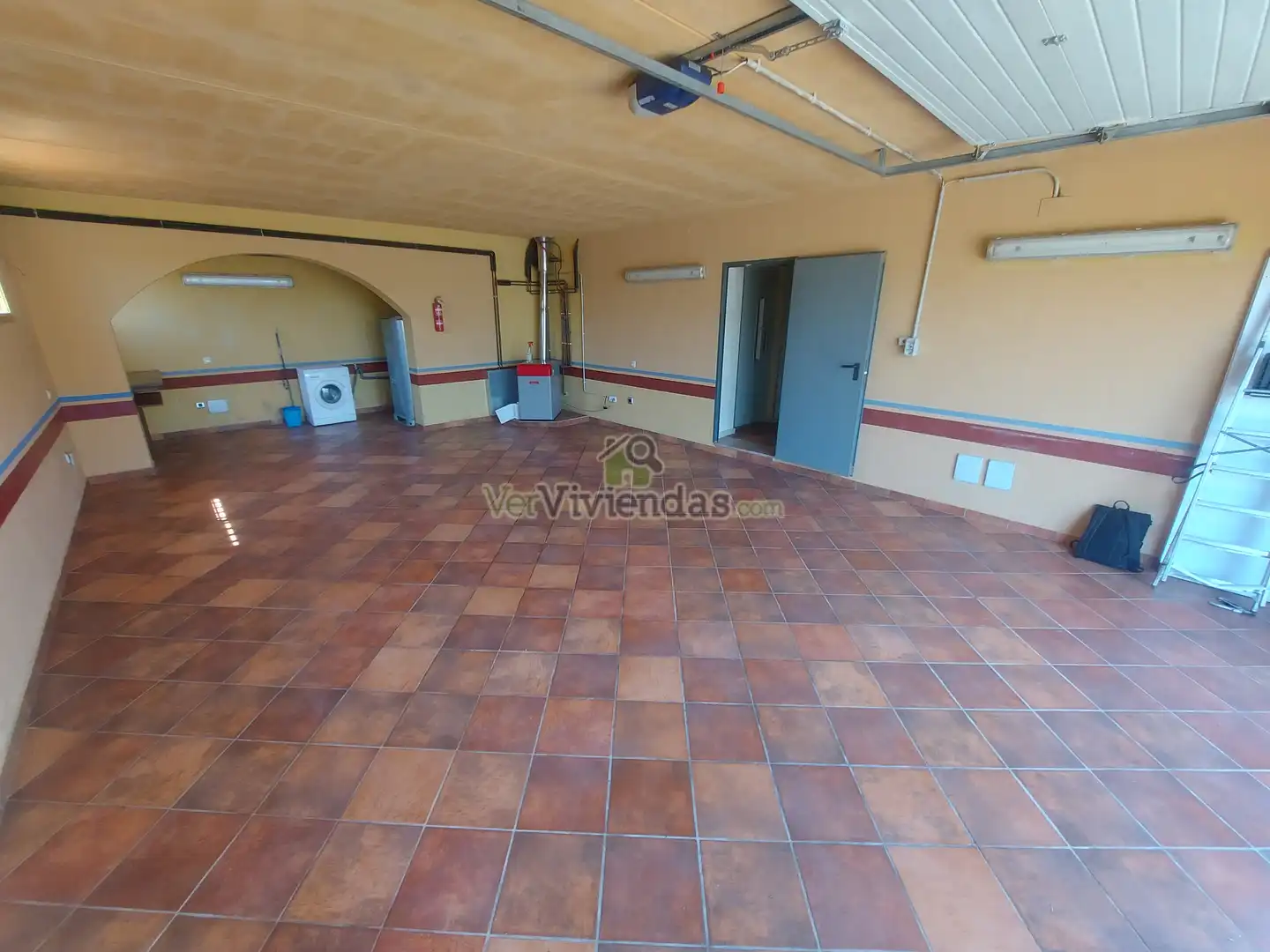 Houses for sale in Olèrdola  with Air Conditioner, Heating and Private garden