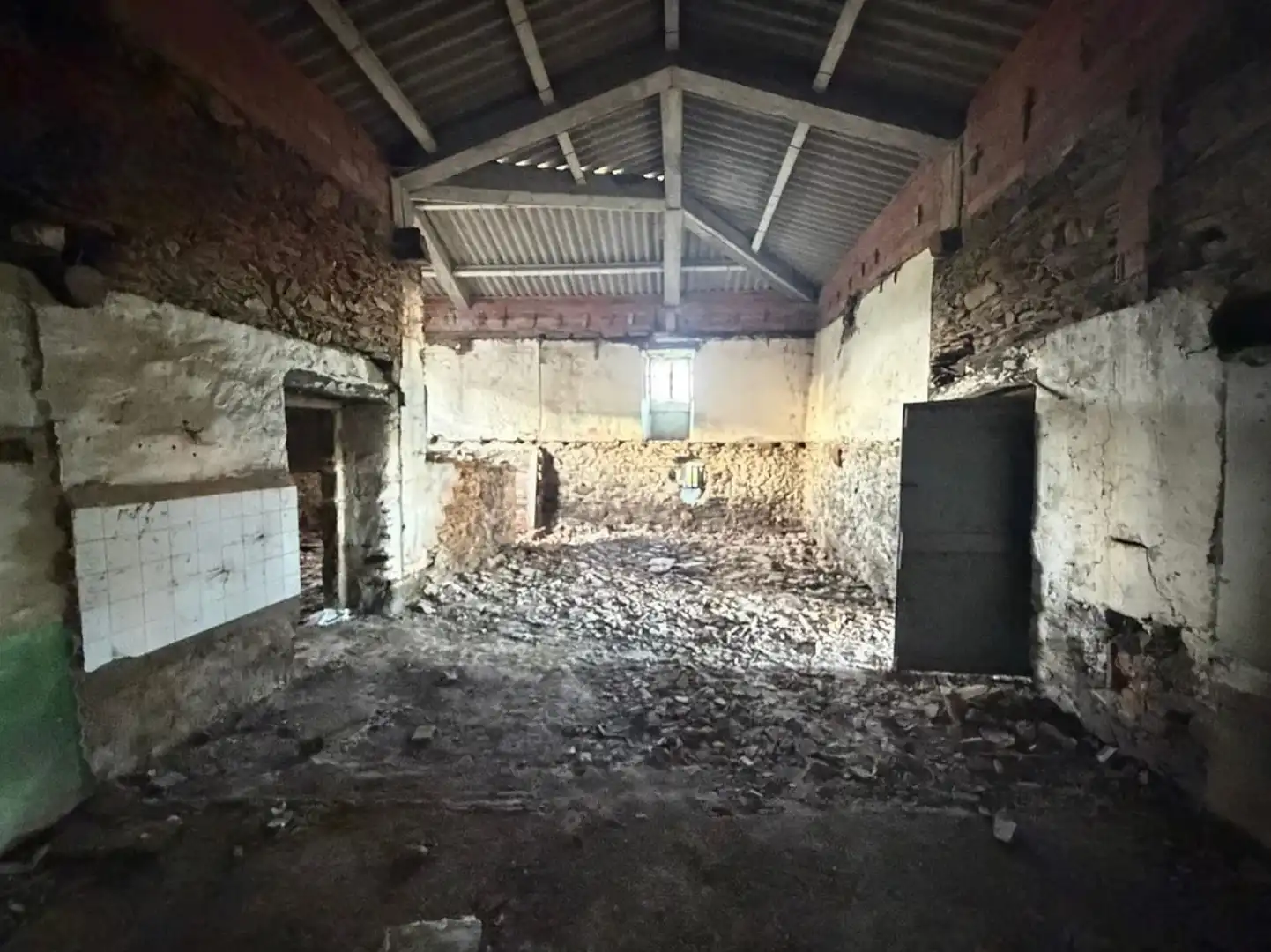 Casa rústica amb jardí en venda a Valdoviño, imagen 12