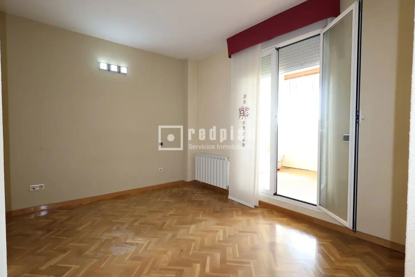 Bedroom of Duplexes for sale in Madrid  with Air Conditioner, Heating and Private garden