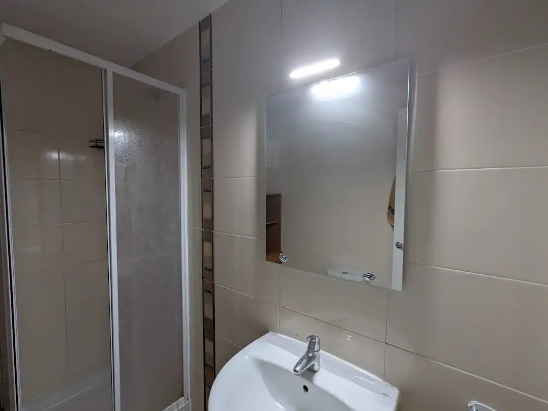 Bany de Àtic en venda en Sabadell amb Aire condicionat i Terrassa