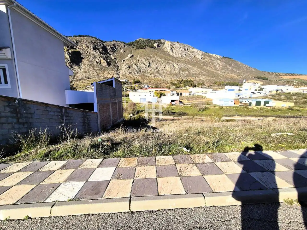 Terreny industrial en venda a Loja