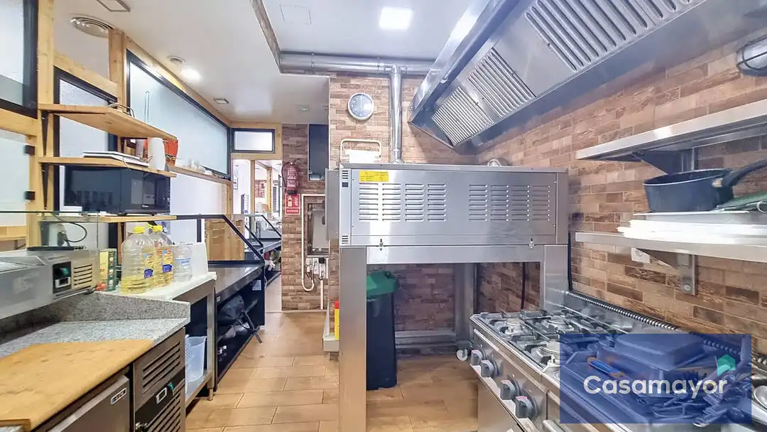 Local comercial en traspaso en Calle del Capitán Segarra, imagen 5