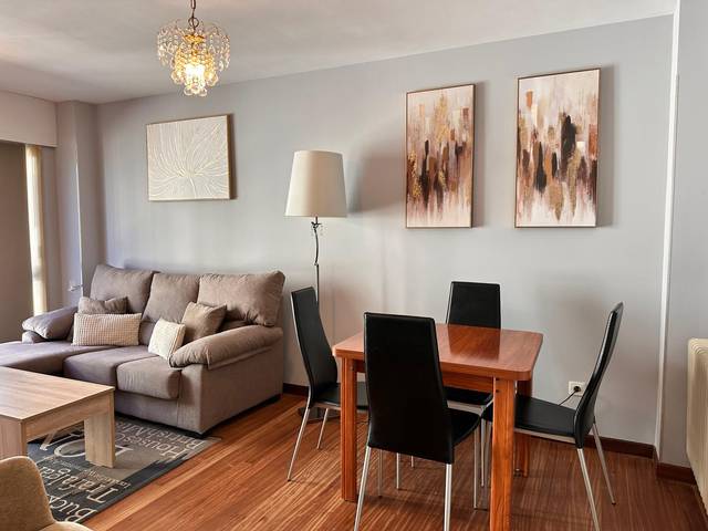 Piso en Alquiler en Rúa de Xosé Pasín, 7 en Conxo