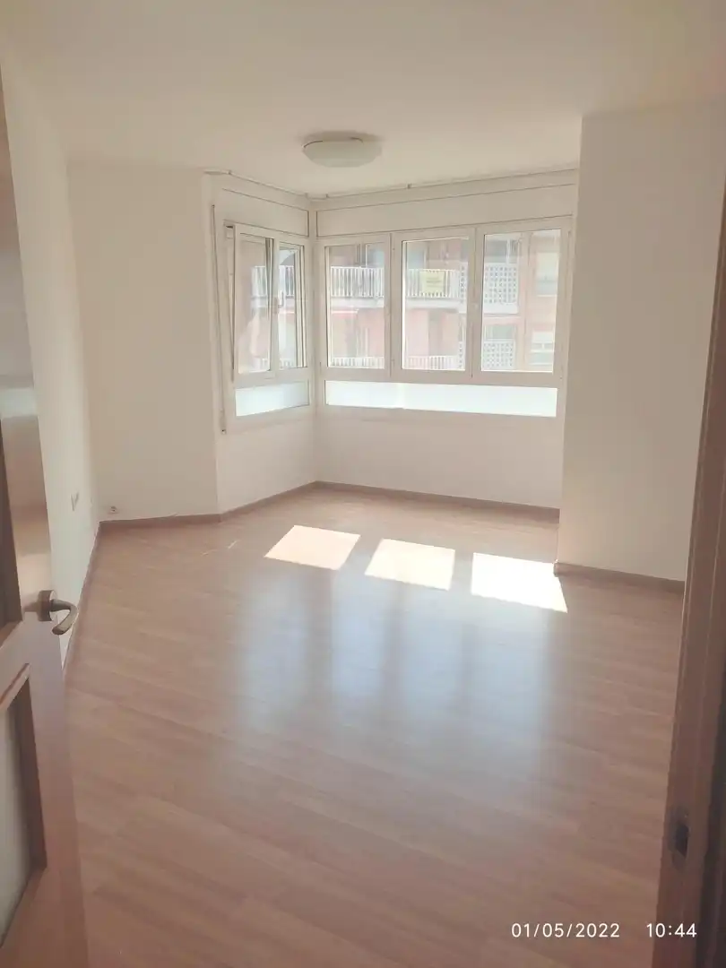 Piso con ascensor en venta en Concòrdia - Can Rull, imagen 5
