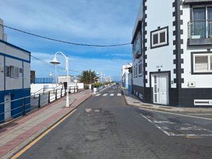 Vista exterior de Casa o chalet en venta en Agaete con Terraza y Amueblado