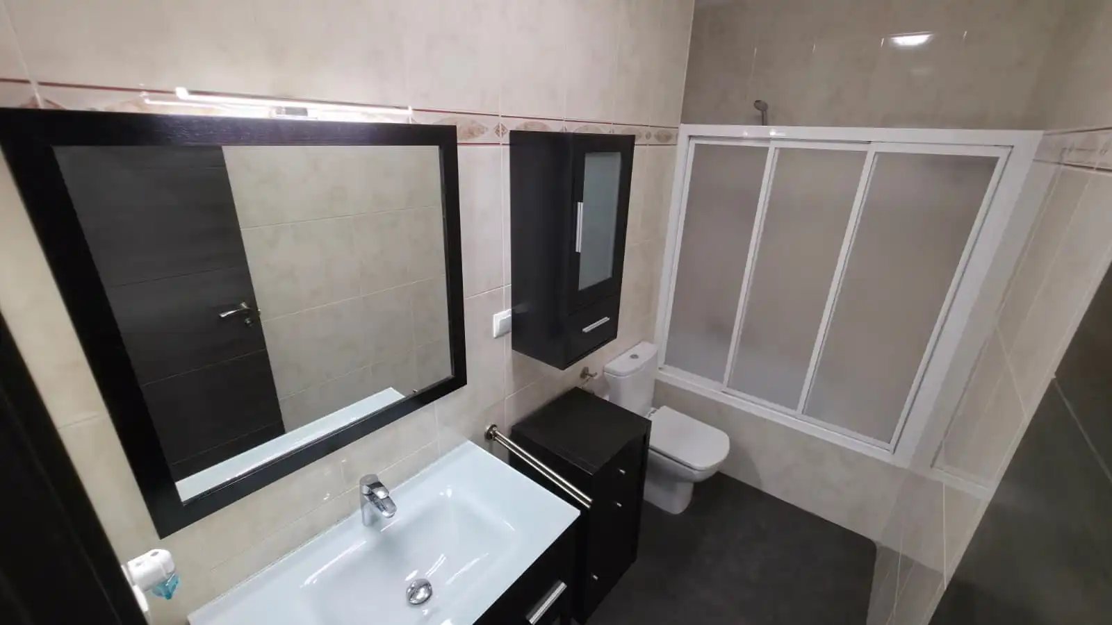 Flat for rent in de La Banqueta, Santa Bárbara - Ciudad Deportiva
