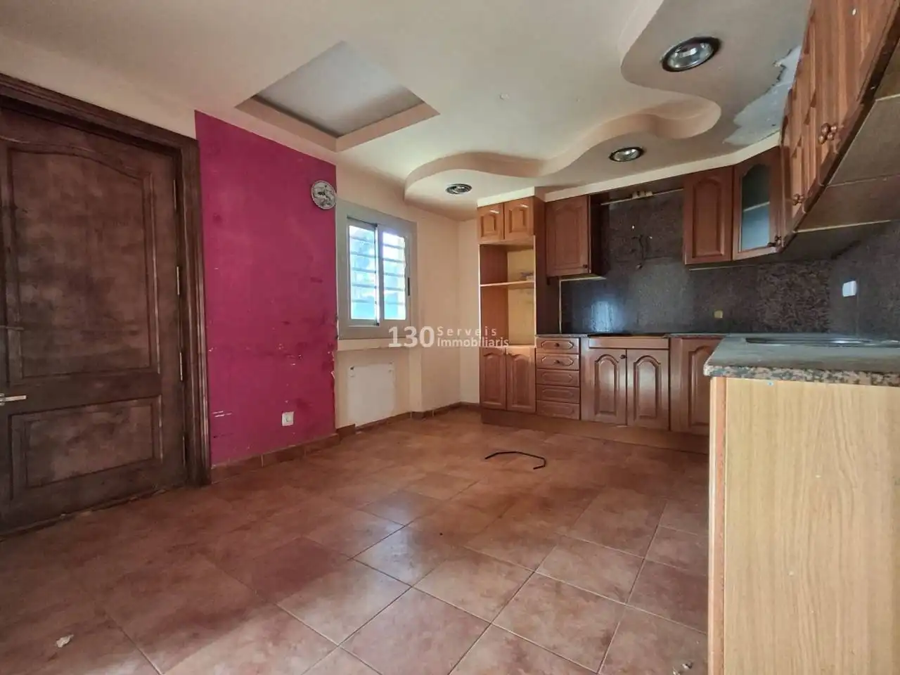 Cuina de Casa o xalet en venda en Cabra del Camp amb Jardí privat, Parquet i Terrassa