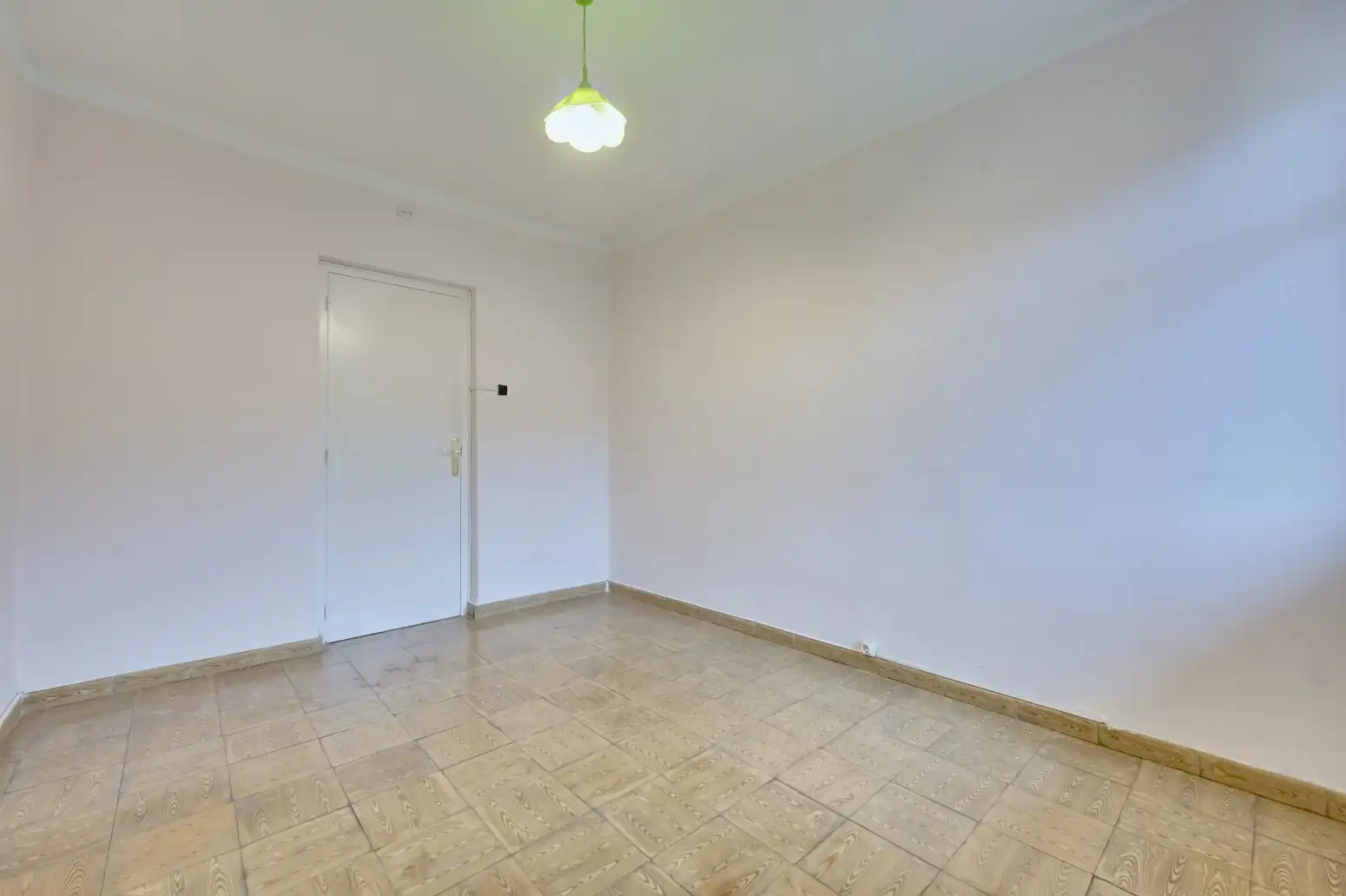Piso en venta en Aizoáin