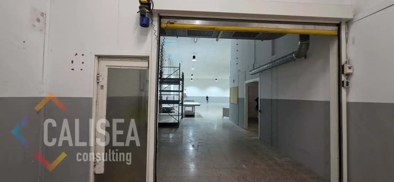 Nave industrial de alquiler en Sabadell