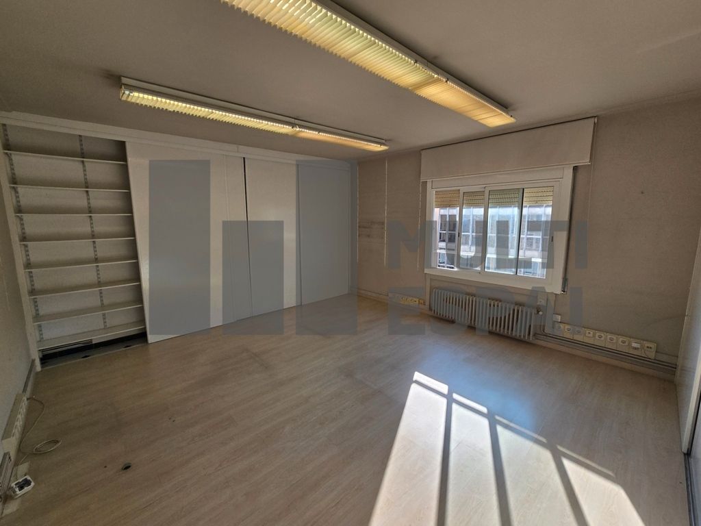Oficina de alquiler en Carrer del Consell de Cent, 413, Dreta de l'Eixample, Eixample