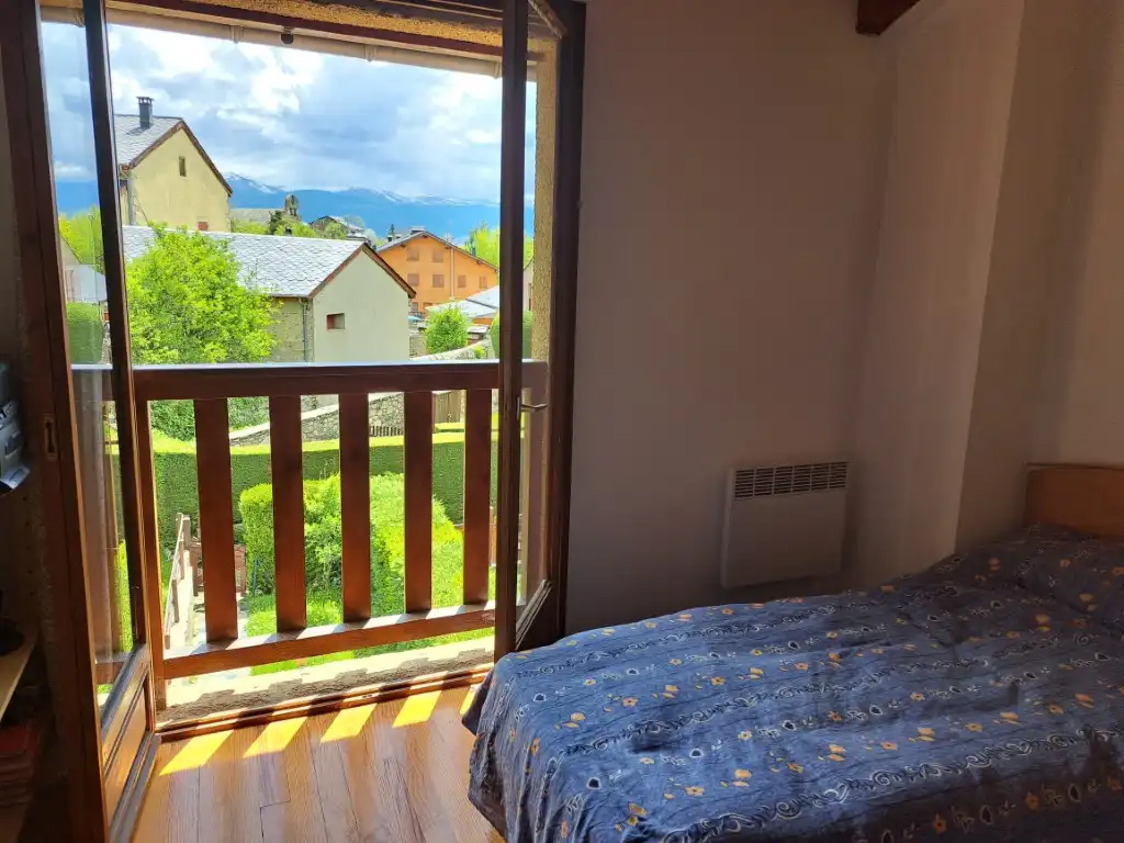 Einfamilien-Reihenhaus zur Miete in N-152, 171, Puigcerdà