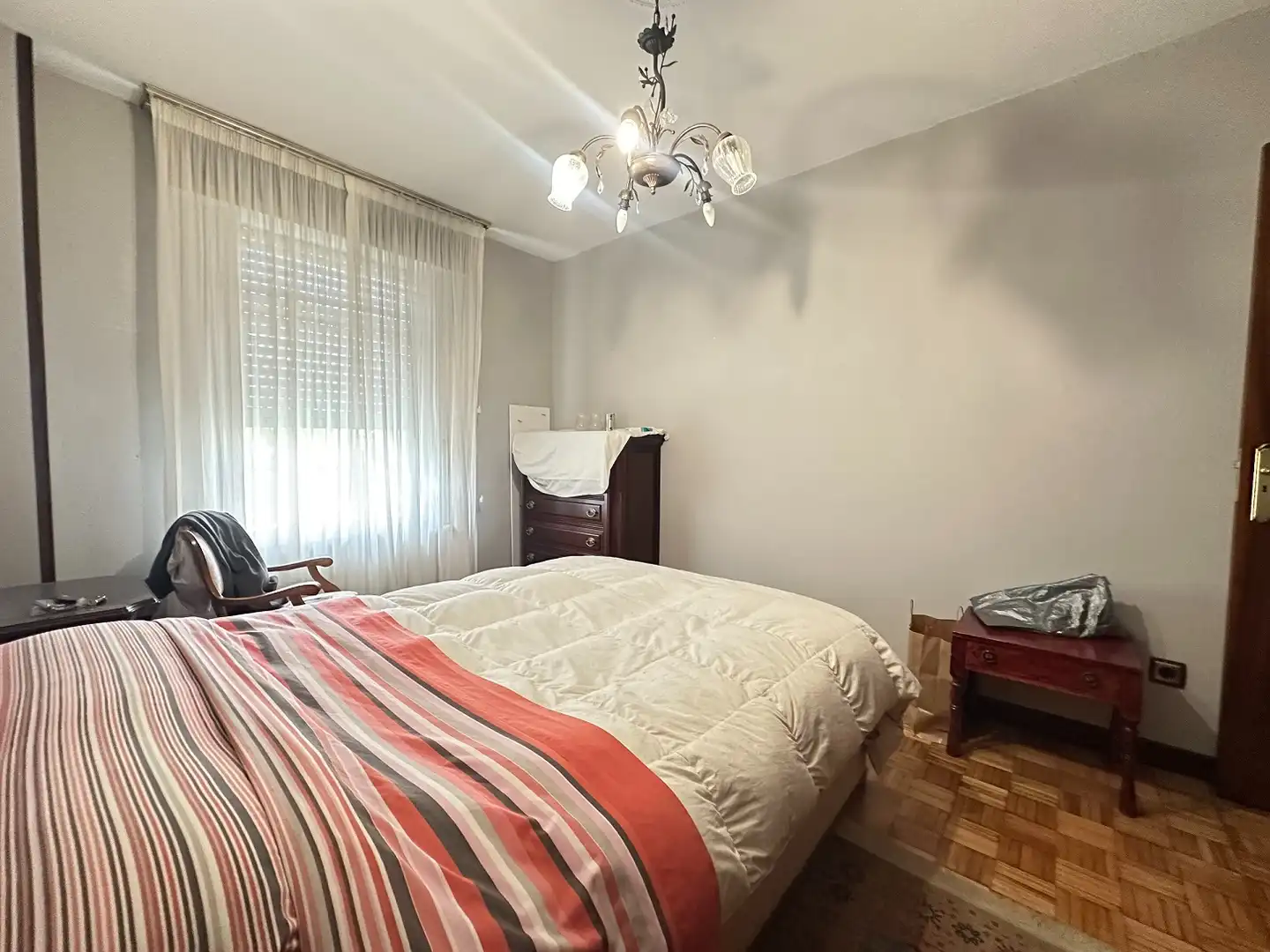 Habitación de Piso en venta en Santiago de Compostela  con Aire acondicionado, Calefacción y Trastero
