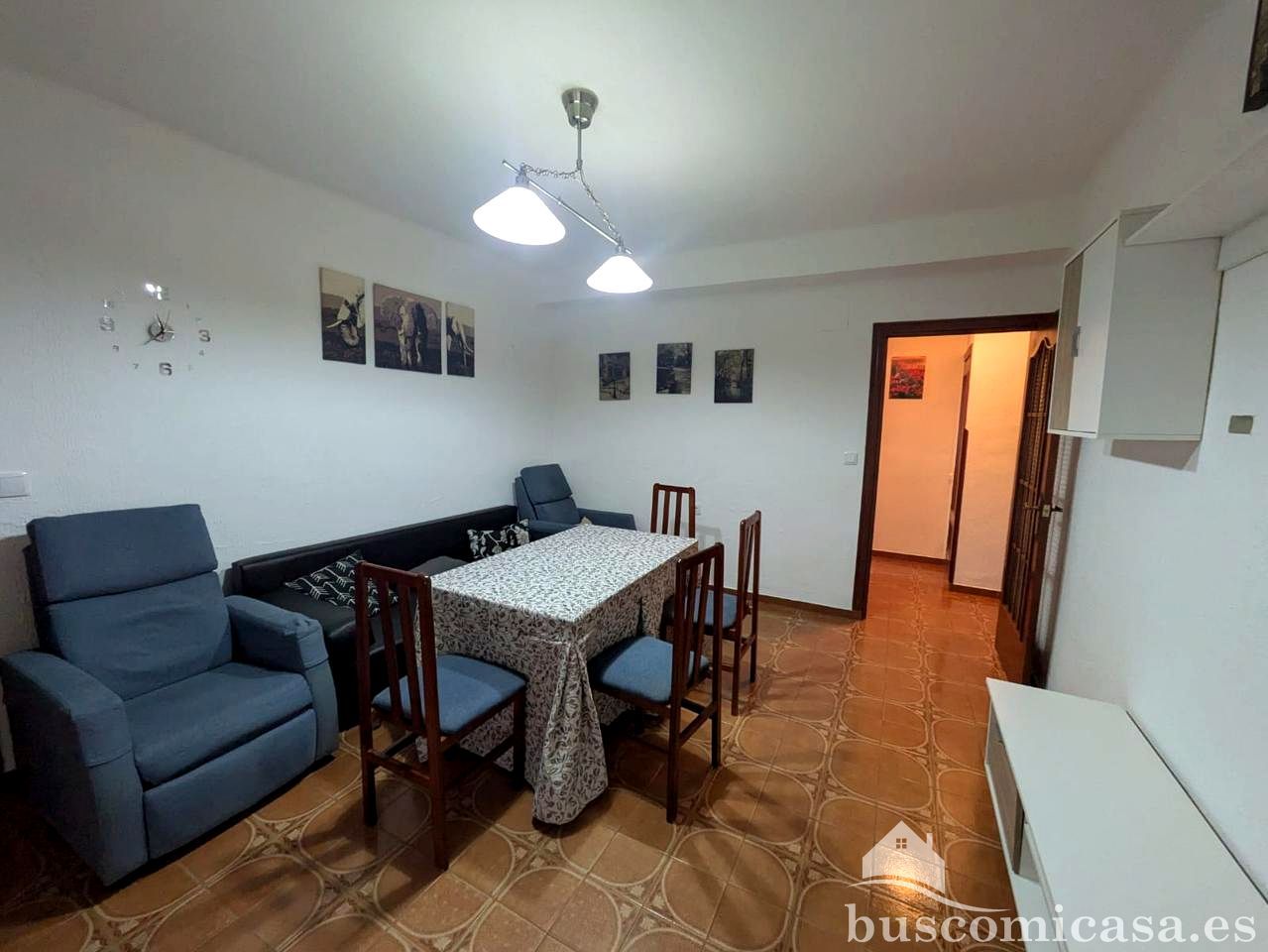 Menjador de Pis de lloguer en Linares amb Aire condicionat i Moblat