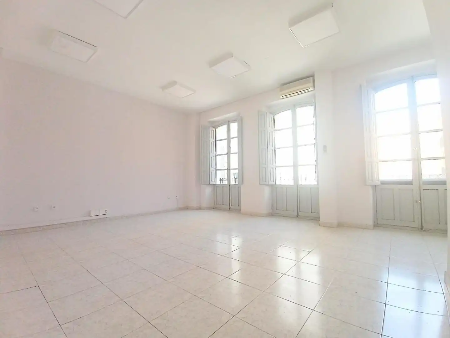 Sala d'estar de Oficina de lloguer en Centro
