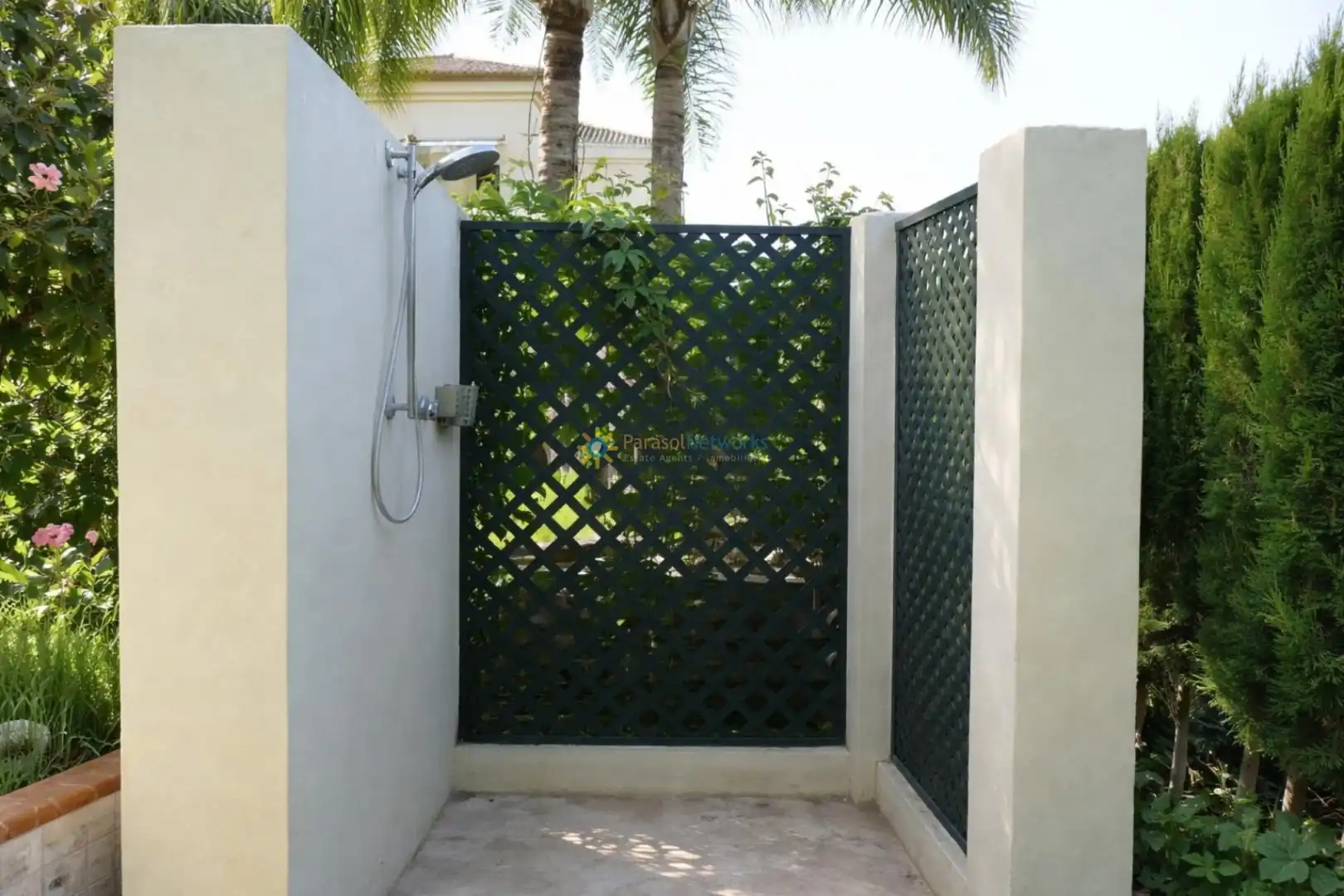 Jardín de Casa o chalet en venta en Gandia con Aire acondicionado, Calefacción y Jardín privado